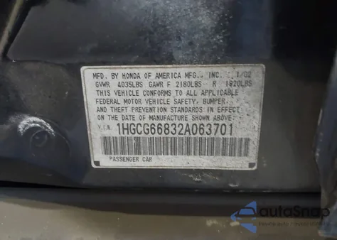 2002 Honda Accord 2.3 Ex/2.3 Se z USA, uszkodzony, nr VIN 1HGCG66832A063701